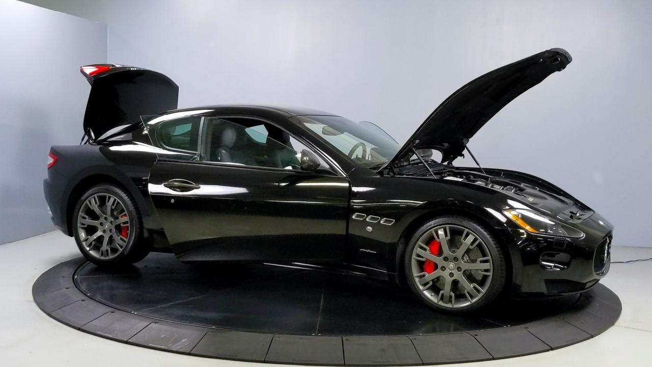 2009 Maserati GranTurismo S F1 Tran~ 1of 300 produced!! Glendale Heights IL