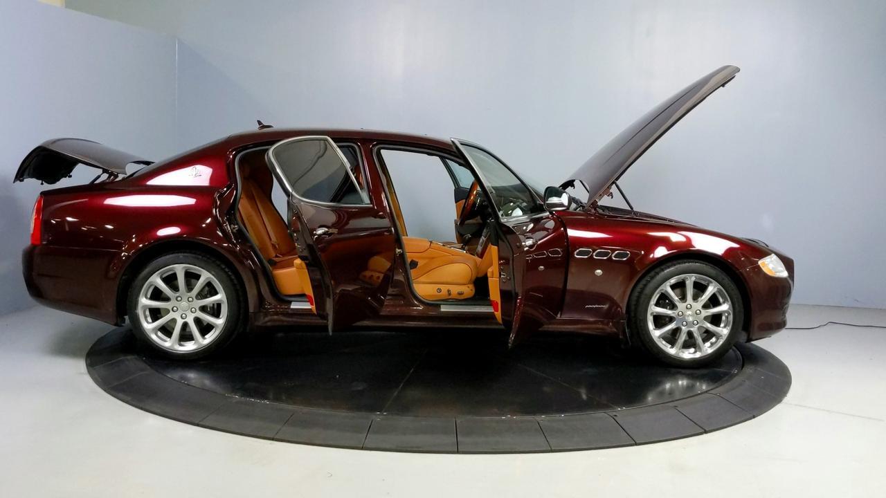 2009 Maserati Quattroporte  Glendale Heights IL