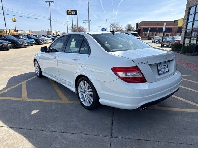 2009 Mercedes-Benz C-Class 3.0L Luxury