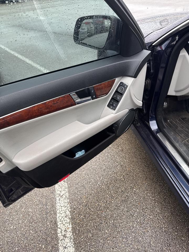 2009 Mercedes-Benz C-Class C 300 Indianapolis IN