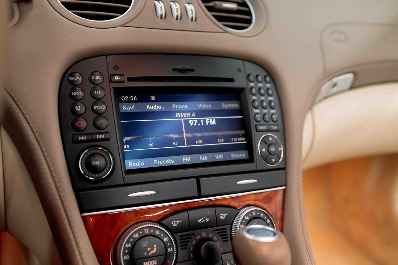 2009 Mercedes-Benz SL-Class V8 Marietta GA
