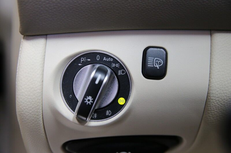 2009 Mercedes-Benz SL-Class V8 Plainview NY