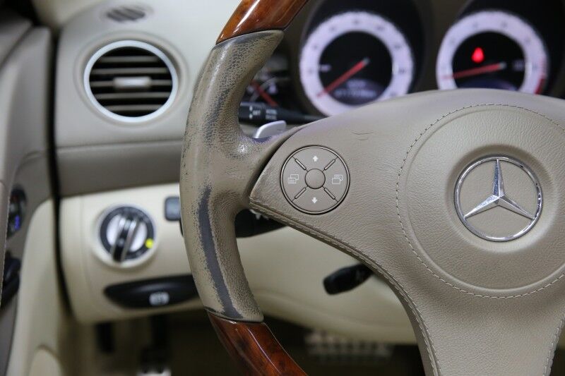 2009 Mercedes-Benz SL-Class V8 Plainview NY