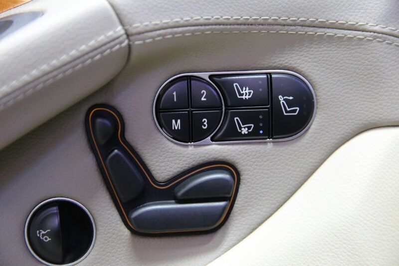 2009 Mercedes-Benz SL-Class V8 Plainview NY