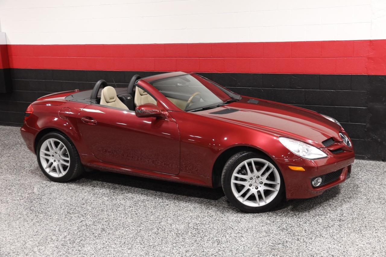 2009 Mercedes-Benz SLK 300 2dr Roadster