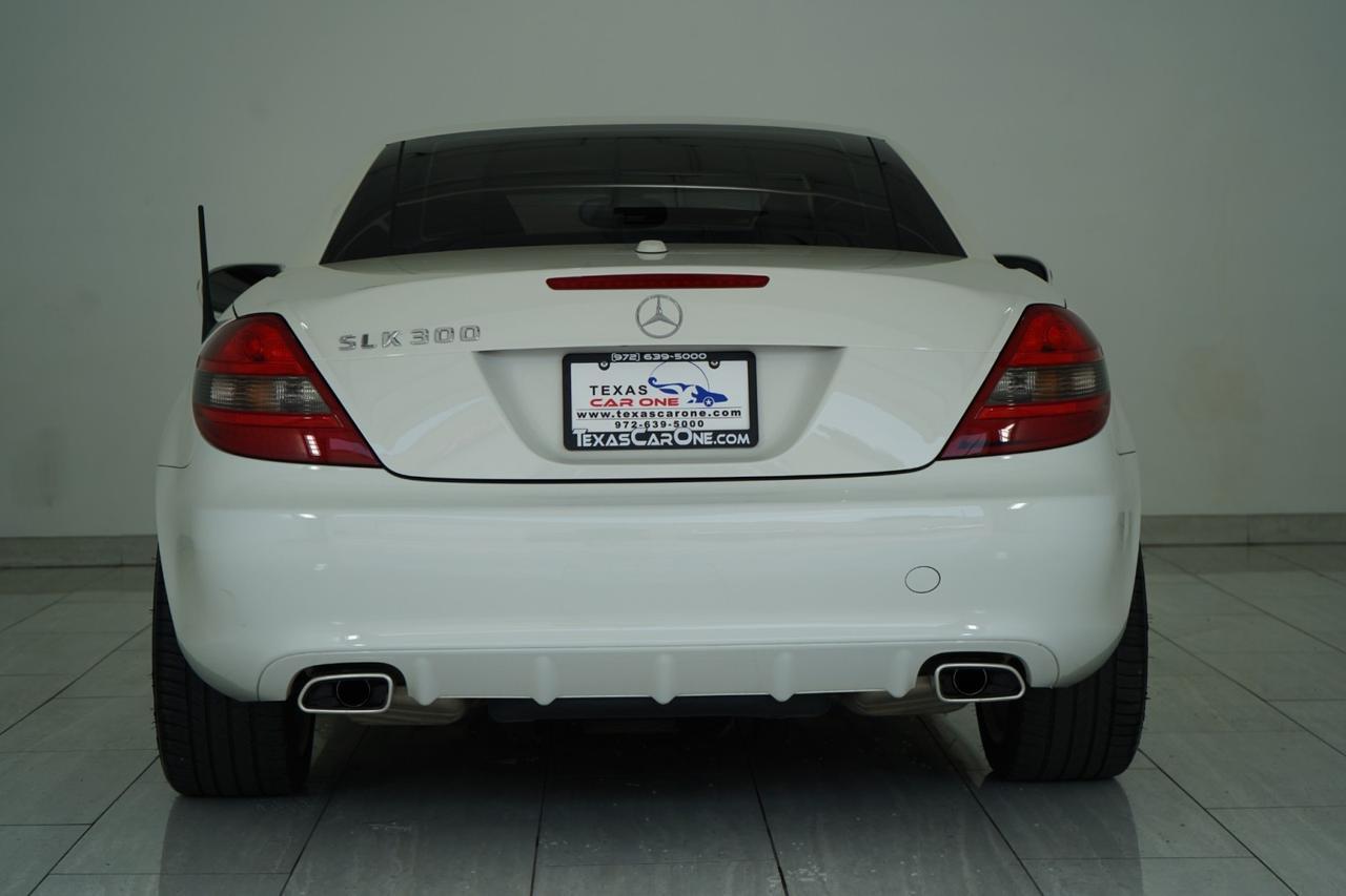 2009 Mercedes-Benz SLK 300 AUTOMATIC LEATHER SEATS DUAL POWER SEATS CRUISE CONTROL ALLOY WHEELS Carrollton TX