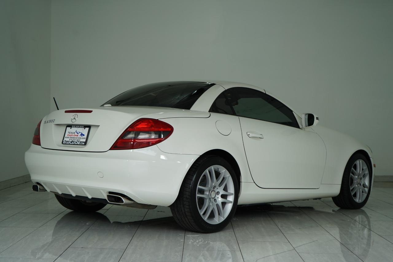 2009 Mercedes-Benz SLK 300 AUTOMATIC LEATHER SEATS DUAL POWER SEATS CRUISE CONTROL ALLOY WHEELS Carrollton TX