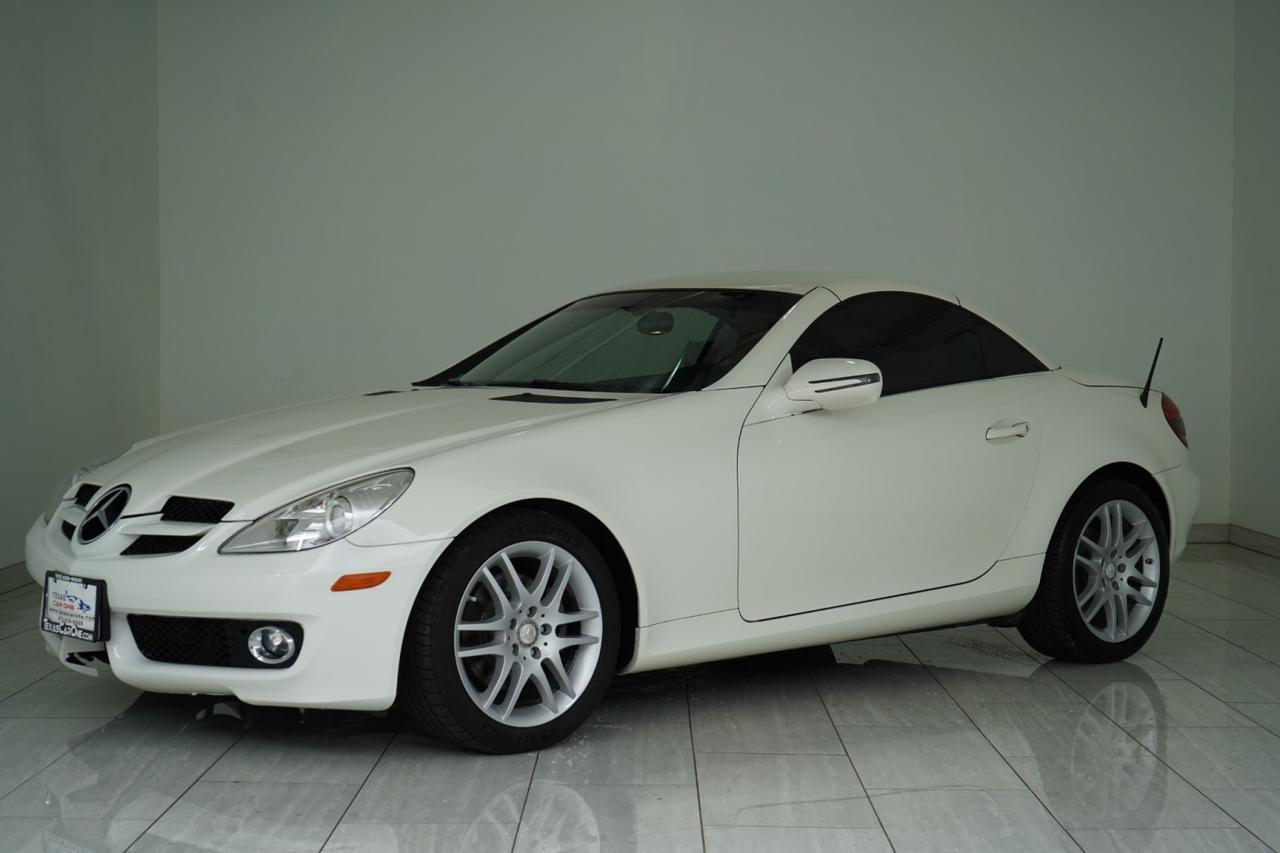 2009 Mercedes-Benz SLK 300 AUTOMATIC LEATHER SEATS DUAL POWER SEATS CRUISE CONTROL ALLOY WHEELS