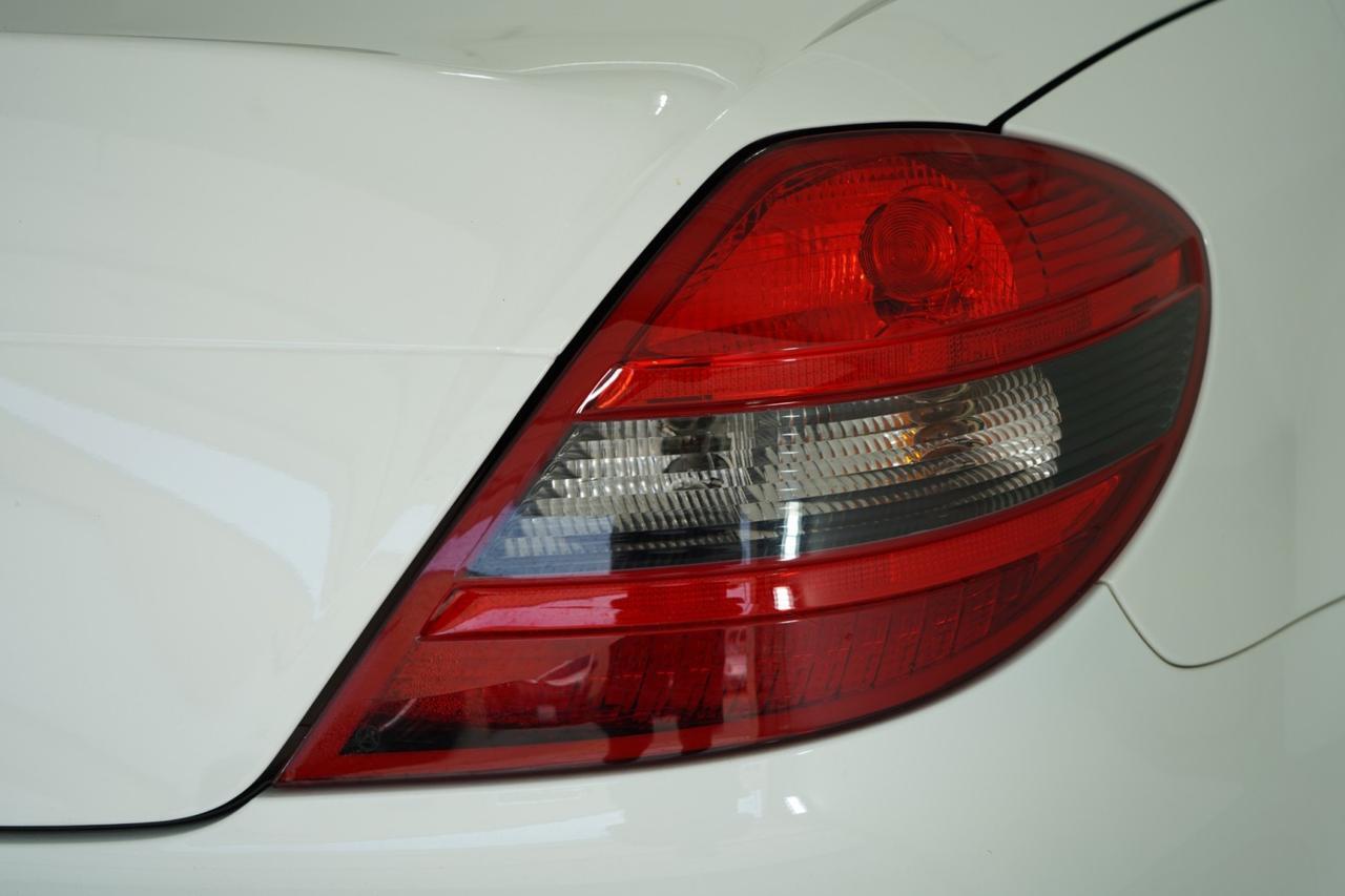 2009 Mercedes-Benz SLK 300 AUTOMATIC LEATHER SEATS DUAL POWER SEATS CRUISE CONTROL ALLOY WHEELS Carrollton TX
