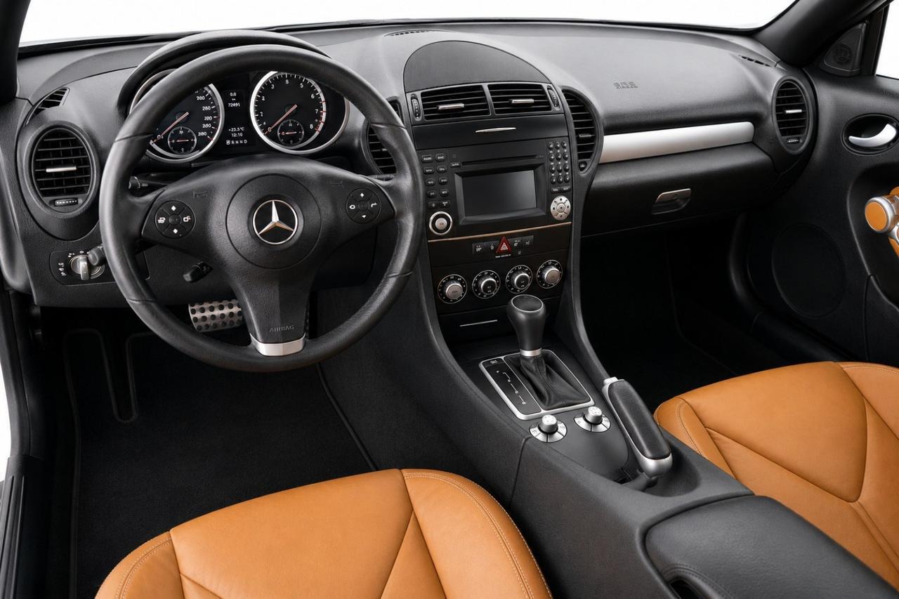 2009 Mercedes-Benz SLK 300 AUTOMATIC LEATHER SEATS DUAL POWER SEATS CRUISE CONTROL ALLOY WHEELS Carrollton TX