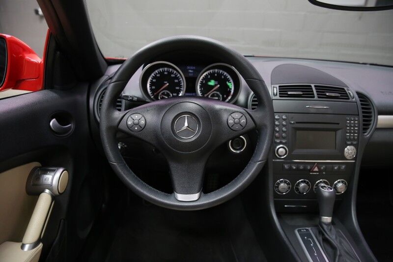 2009 Mercedes-Benz SLK-Class 3.5L Plainview NY