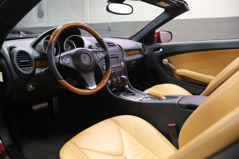2009 Mercedes-Benz SLK-Class 3.5L Plainview NY