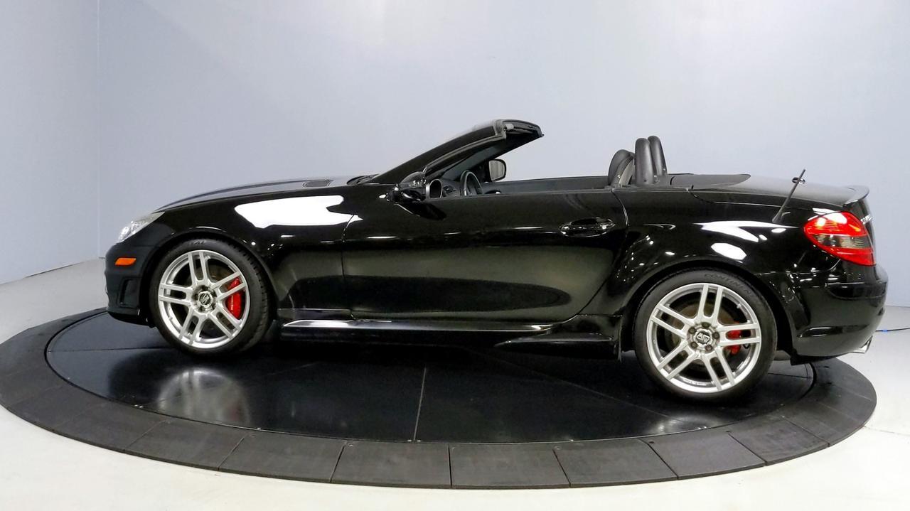 2009 Mercedes-Benz SLK-Class 3.5L St. Charles  IL