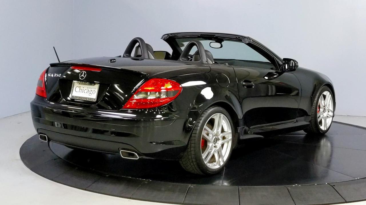 2009 Mercedes-Benz SLK-Class 3.5L St. Charles  IL