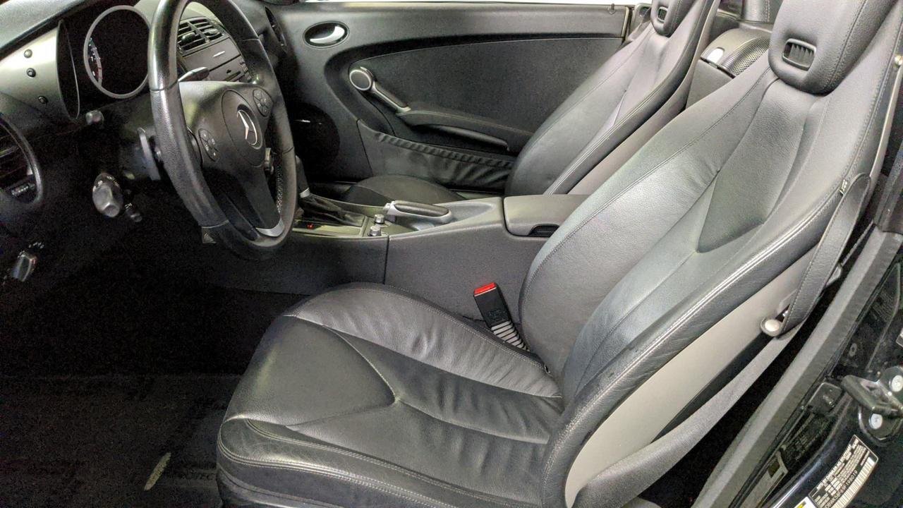 2009 Mercedes-Benz SLK-Class 3.5L St. Charles  IL