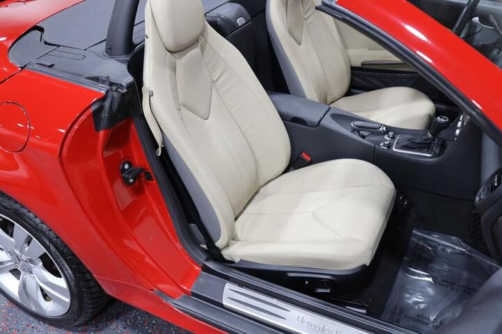 2009 Mercedes-Benz SLK350 2dr Convertible Chicago IL