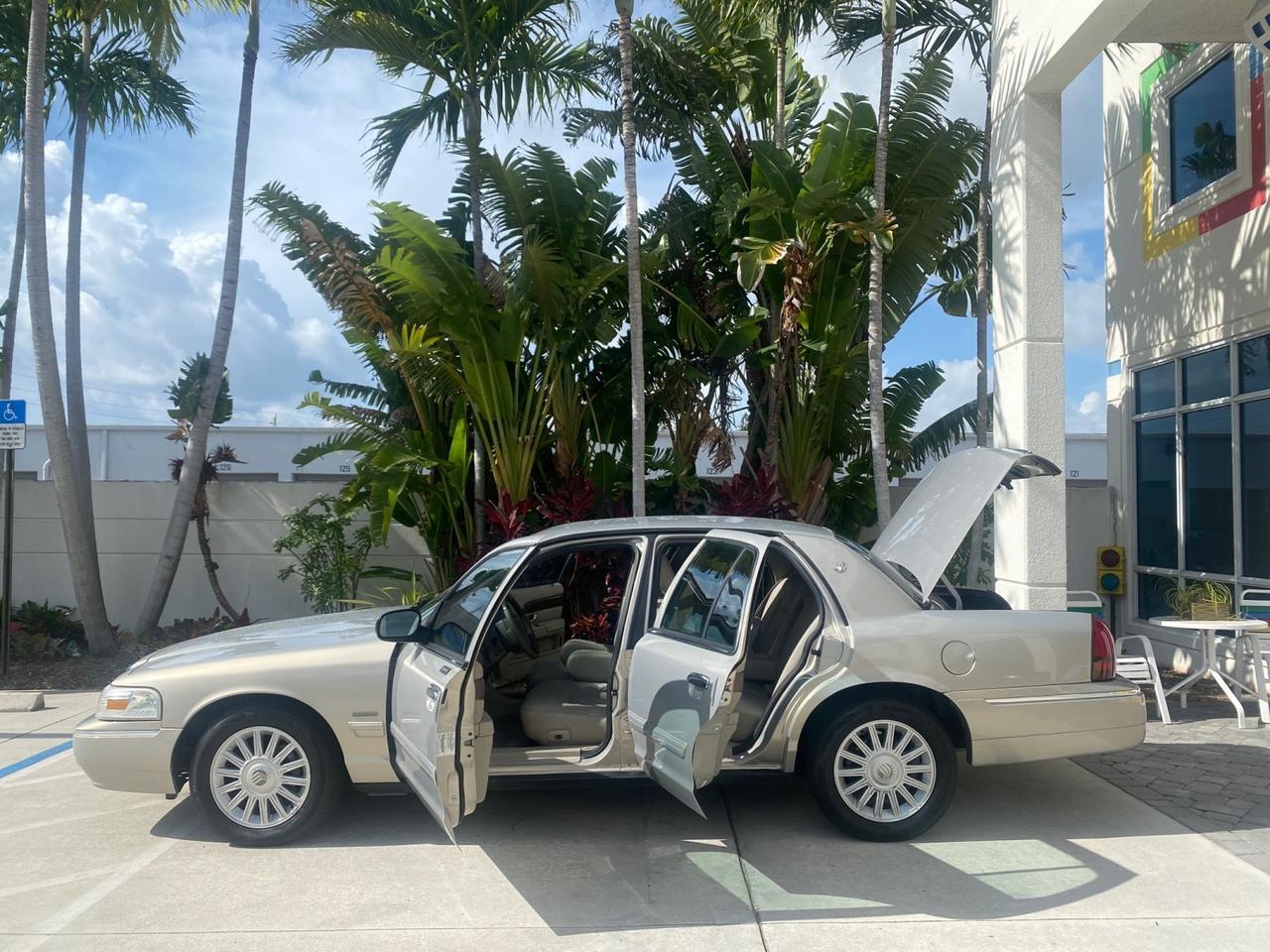 2009 Mercury Grand Marquis LS 1 FL LOW MILES 50,955 Pompano Beach FL