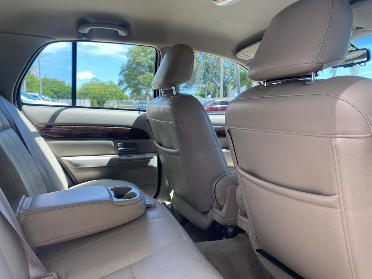 2009 Mercury Grand Marquis LS 1 FL LOW MILES 50,955 Pompano Beach FL