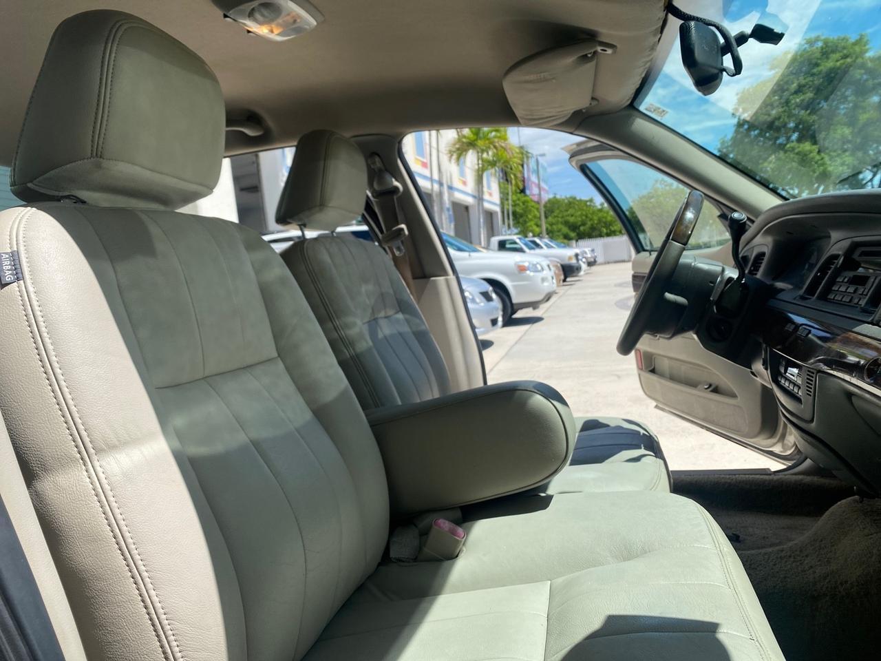 2009 Mercury Grand Marquis LS 1 FL LOW MILES 50,955 Pompano Beach FL