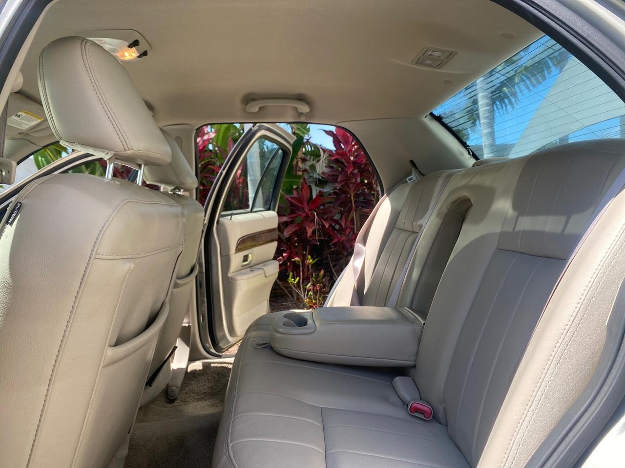 2009 Mercury Grand Marquis LS 1 FL LOW MILES 50,955 Pompano Beach FL