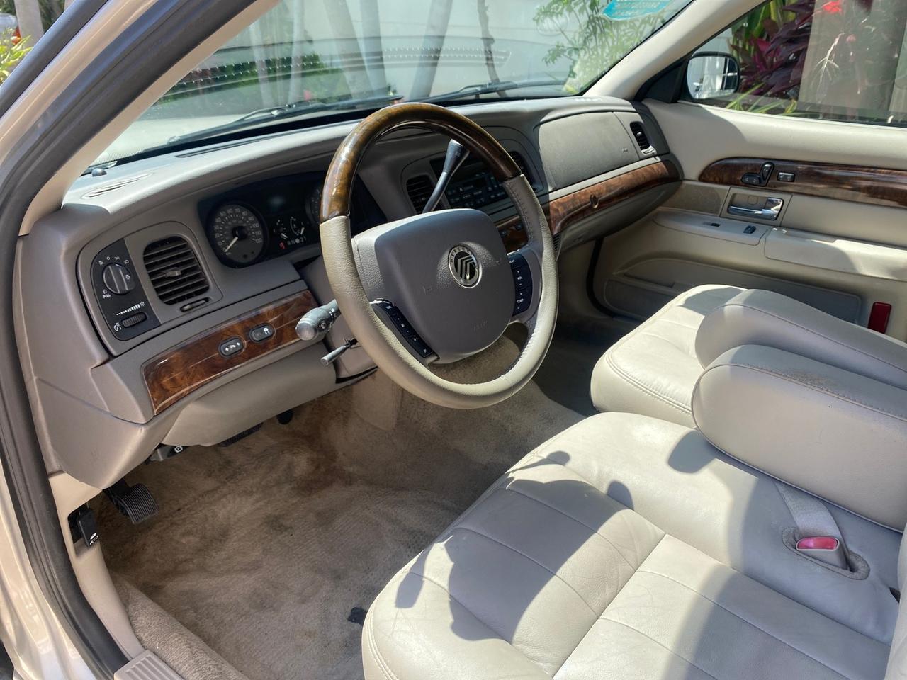 2009 Mercury Grand Marquis LS 1 FL LOW MILES 50,955 Pompano Beach FL