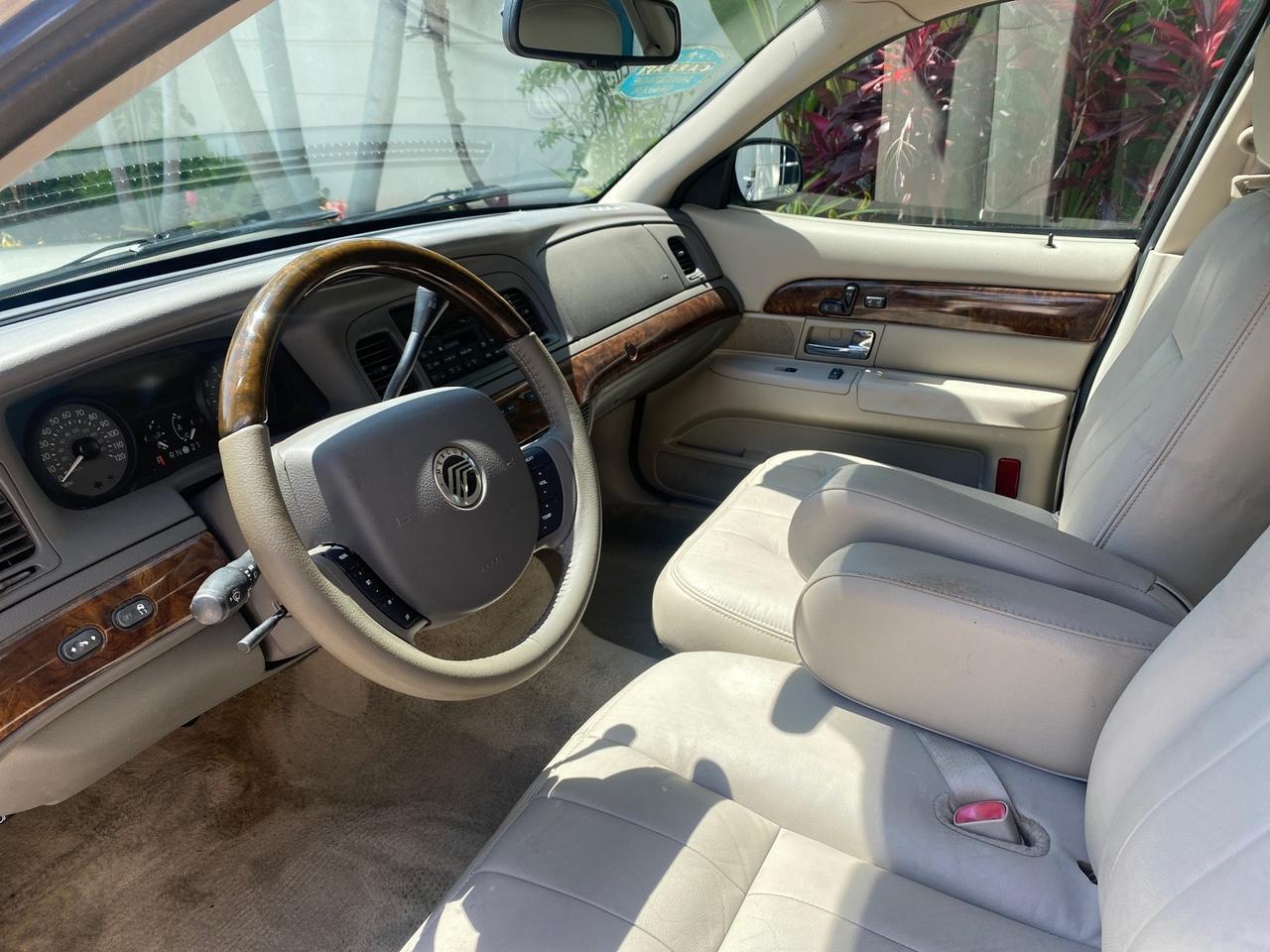 2009 Mercury Grand Marquis LS 1 FL LOW MILES 50,955 Pompano Beach FL