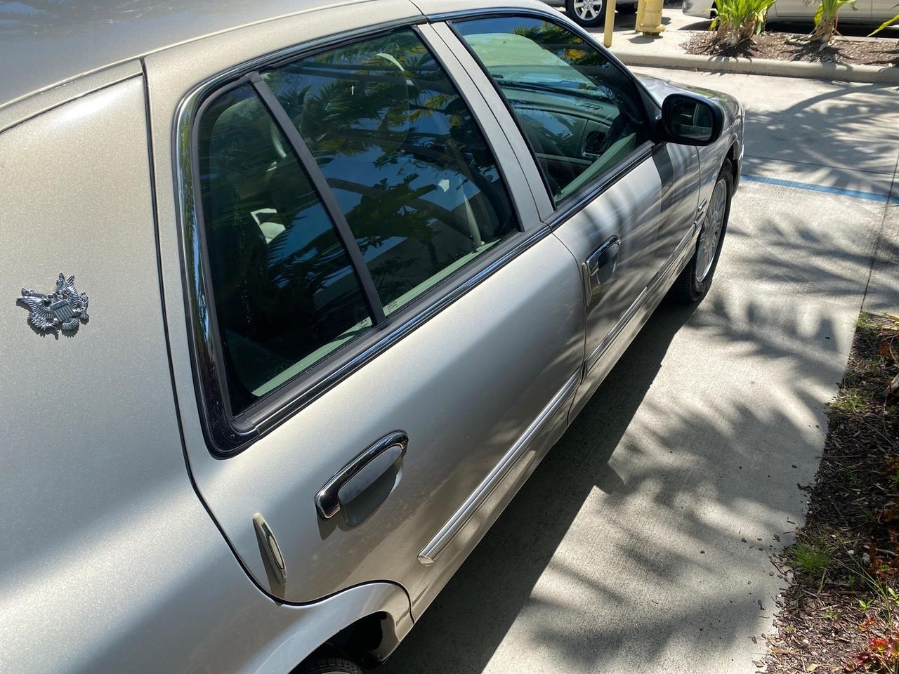 2009 Mercury Grand Marquis LS 1 FL LOW MILES 50,955 Pompano Beach FL