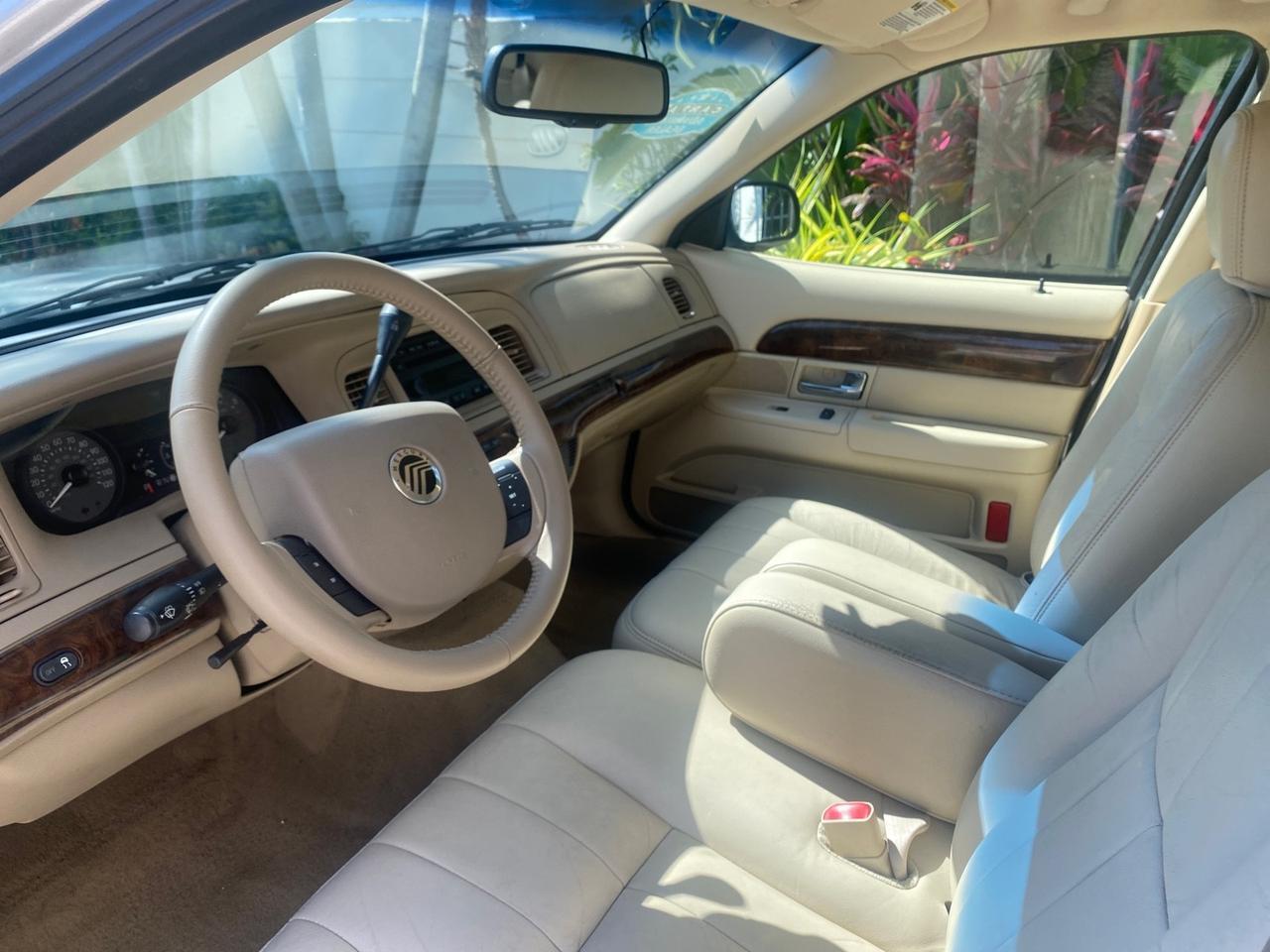2009 Mercury Grand Marquis LS LOW MILES 54,807 Pompano Beach FL