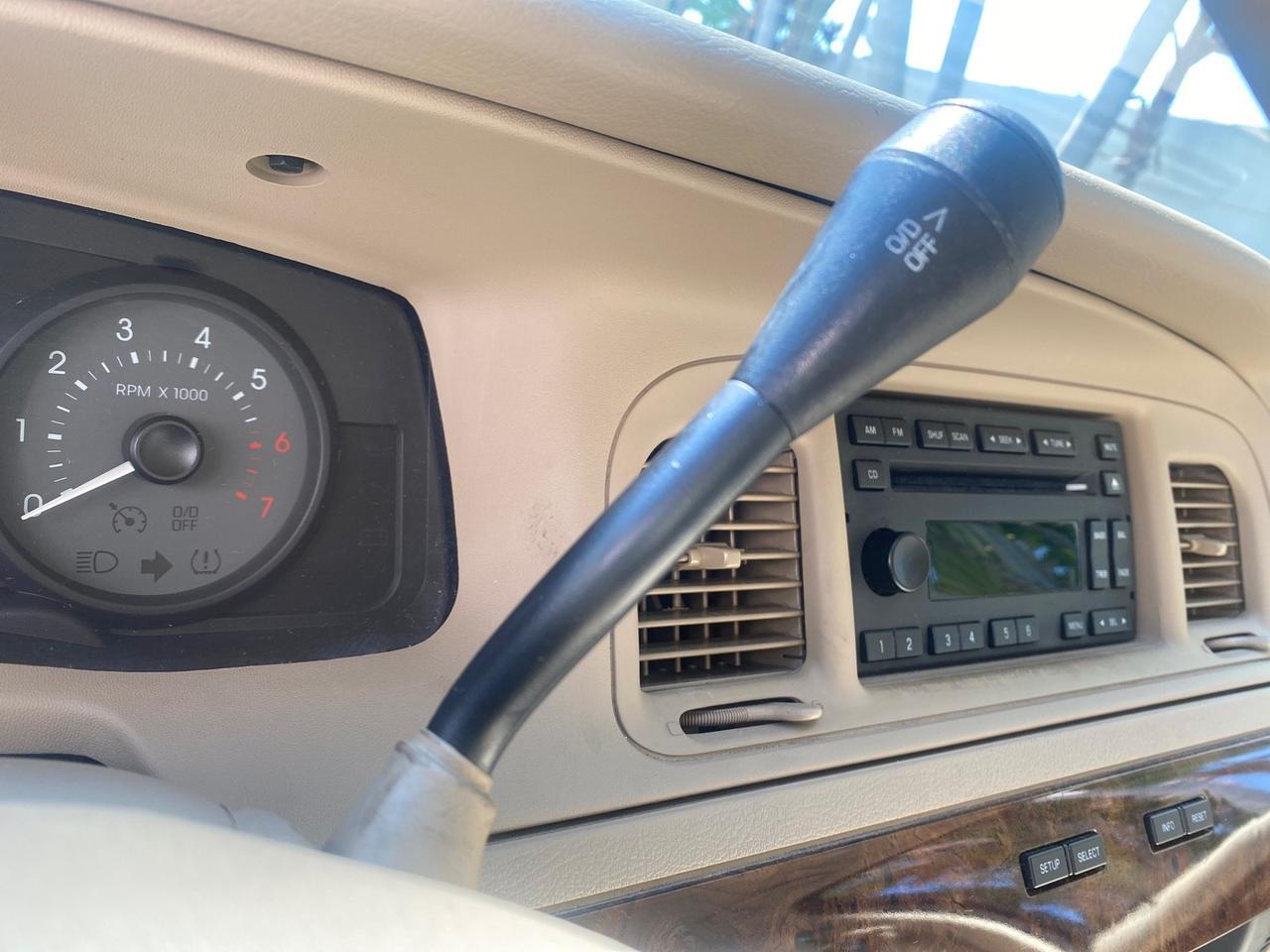 2009 Mercury Grand Marquis LS LOW MILES 54,807 Pompano Beach FL