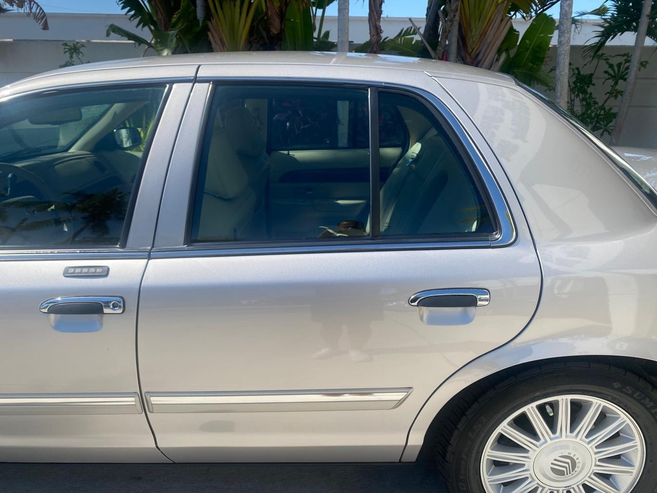 2009 Mercury Grand Marquis LS LOW MILES 54,807 Pompano Beach FL