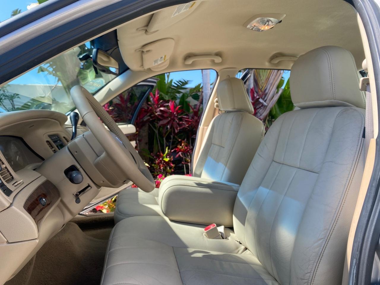 2009 Mercury Grand Marquis LS LOW MILES 54,807 Pompano Beach FL