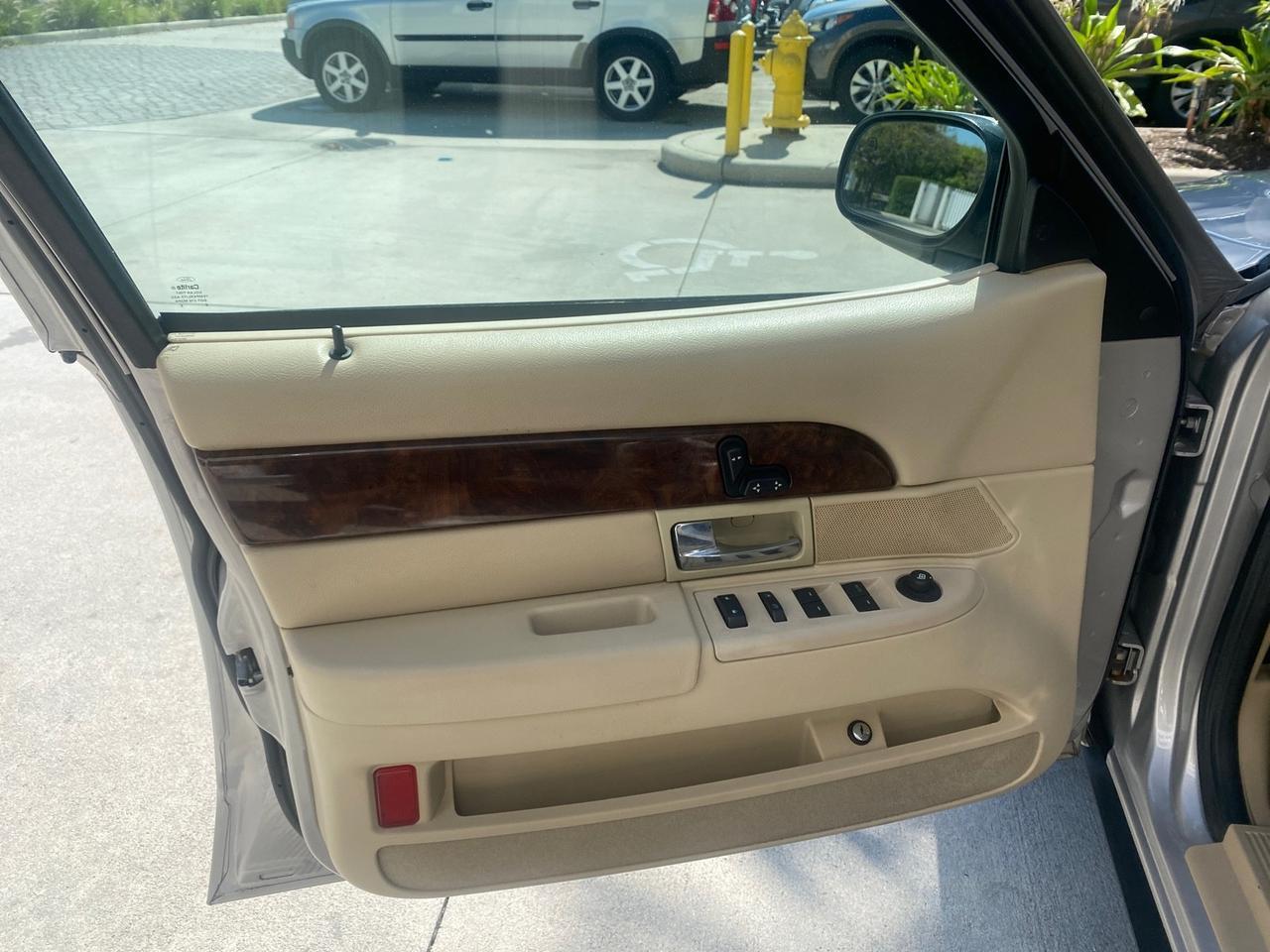 2009 Mercury Grand Marquis LS LOW MILES 54,807 Pompano Beach FL