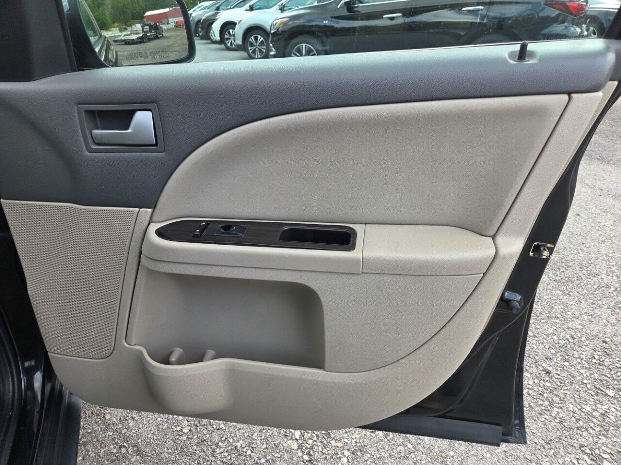 2009 Mercury Sable Premier Charlton MA