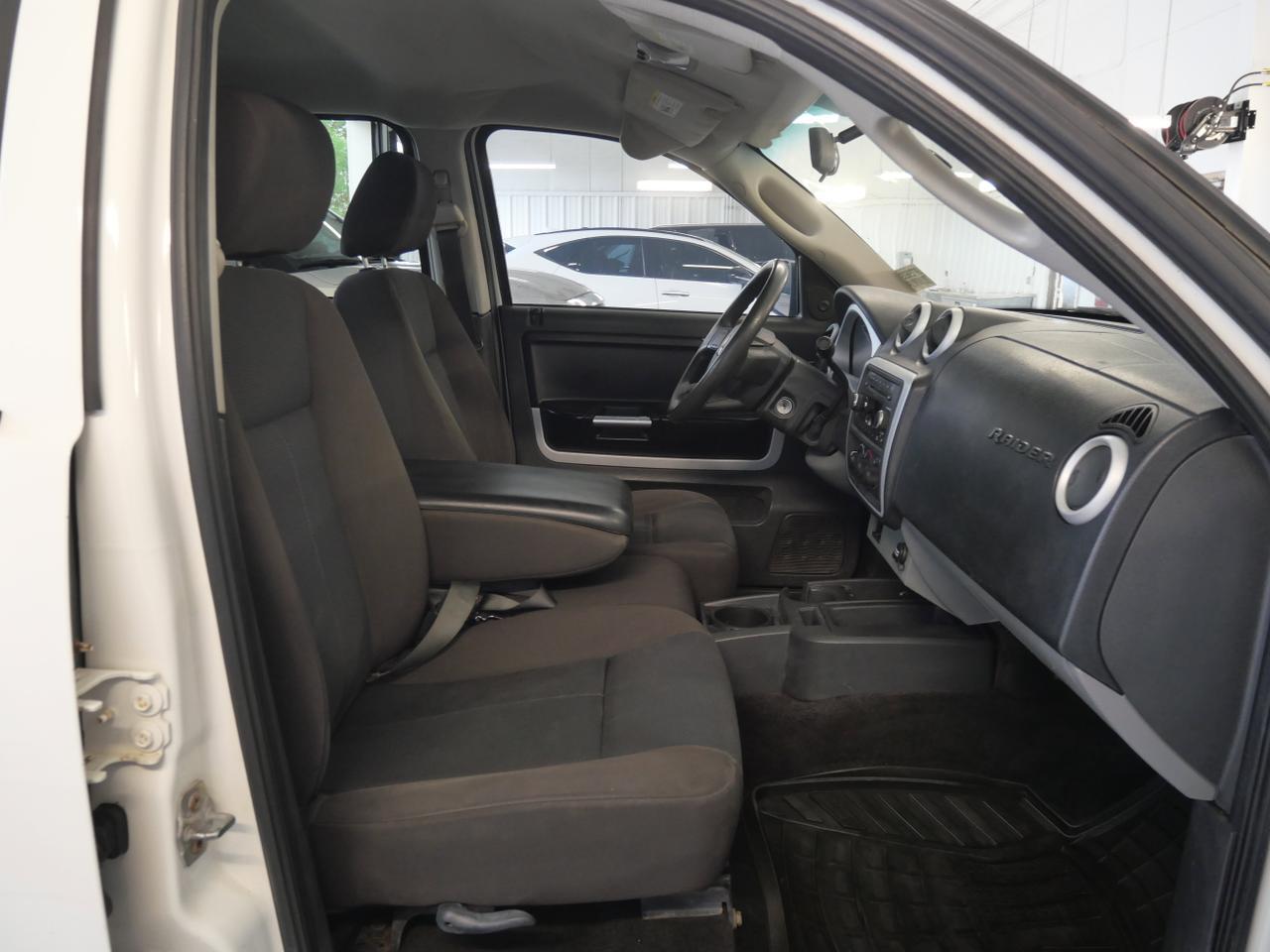 2009 Mitsubishi Raider LS San Juan TX