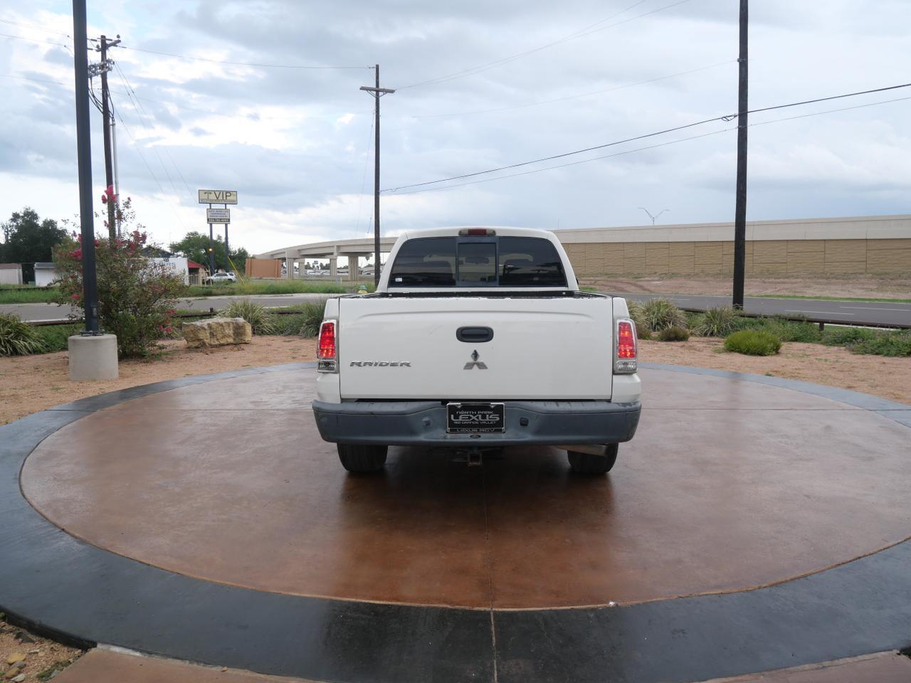 2009 Mitsubishi Raider LS San Juan TX