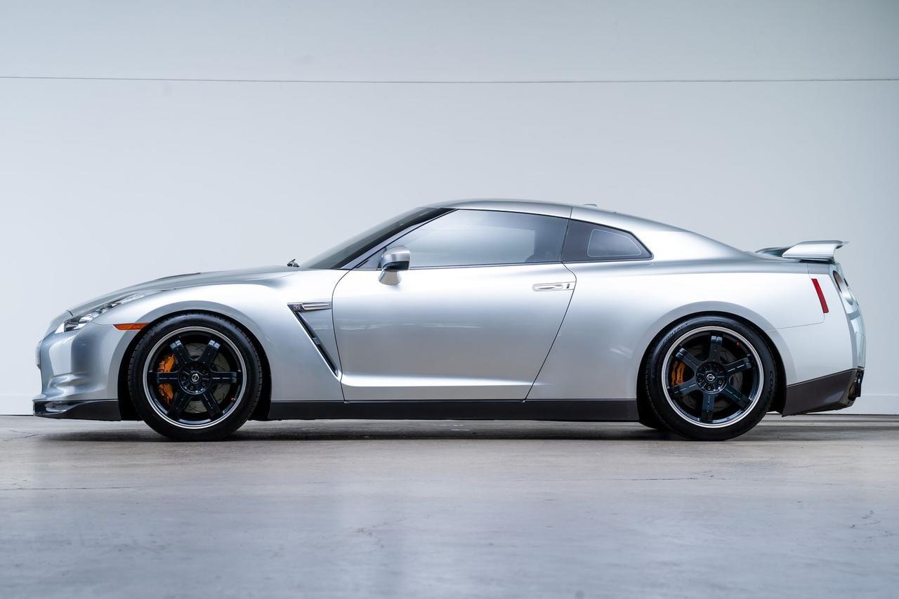 2009 Nissan GT-R Premium Full Body PPF Full Titanium Intakes Portland OR