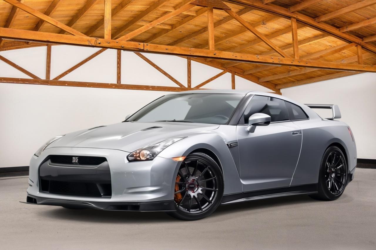 2009 Nissan GT-R Premium