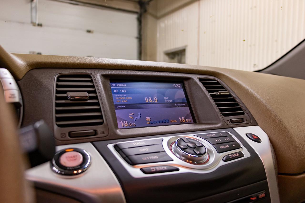 2009 Nissan Murano AWD LE Leather Roof BCam Red Deer AB