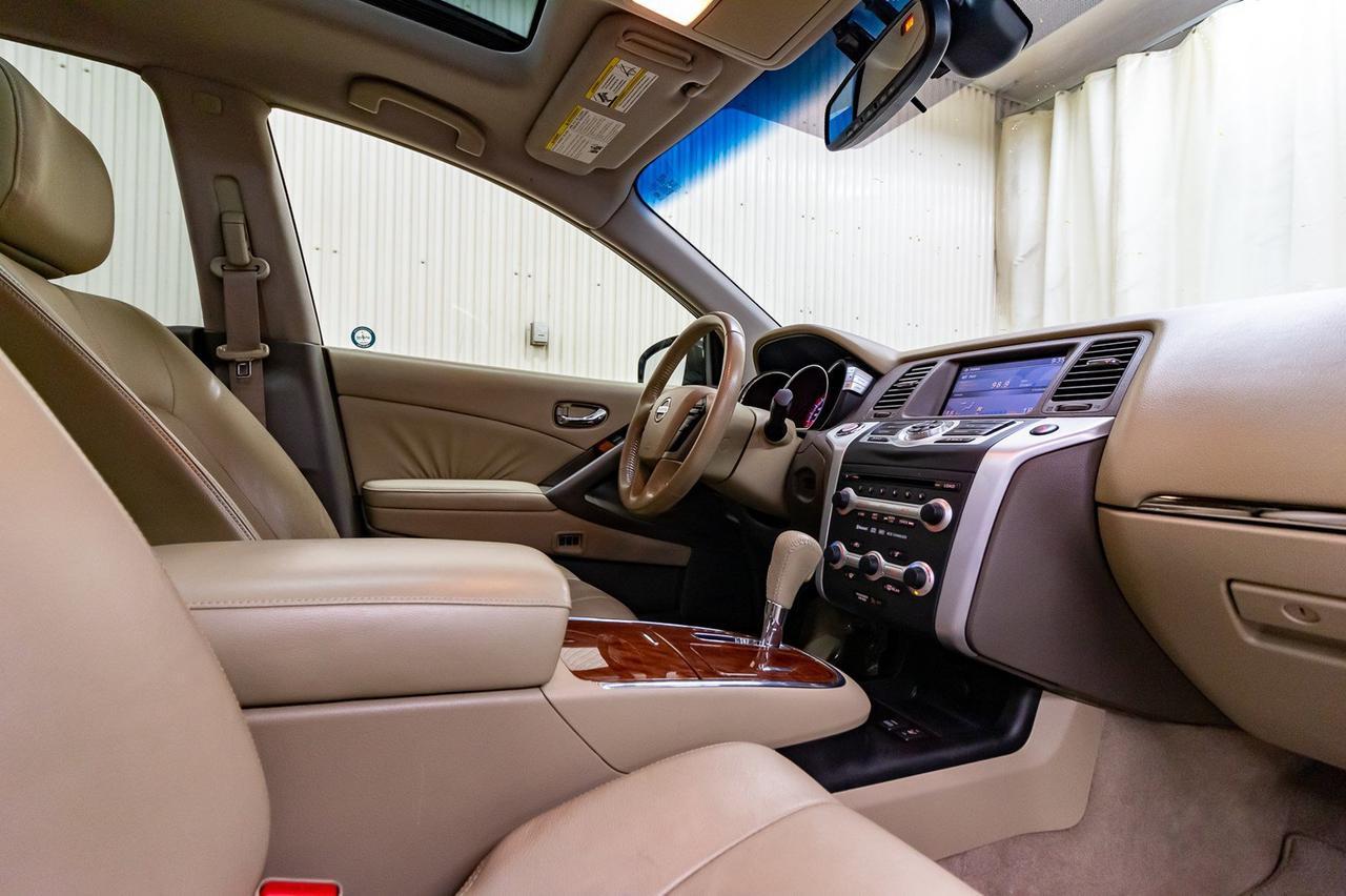 2009 Nissan Murano AWD LE Leather Roof BCam Red Deer AB