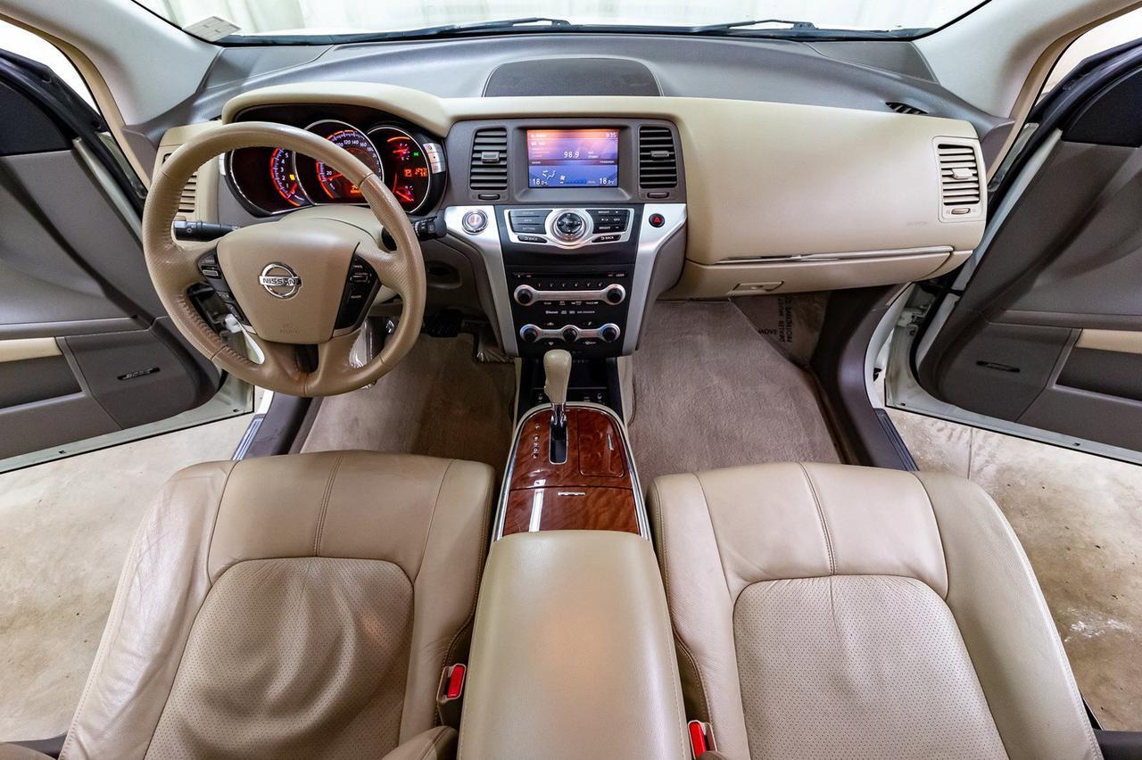 2009 Nissan Murano AWD LE Leather Roof BCam Red Deer AB