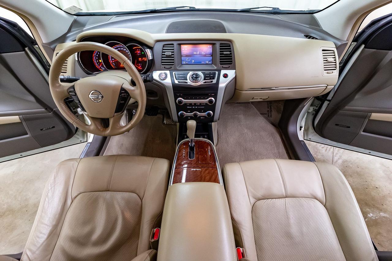 2009 Nissan Murano AWD LE Leather Roof BCam Red Deer AB