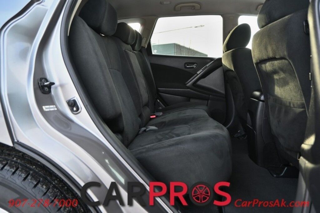 2009 Nissan Murano S - All Wheel Drive - Power Windows & Door Locks - Power Side Mirrors - Keyless Entry & Push To Start - 6 Speaker audio w/ AUX/CD - Dual Climate Control - Alloy Wheels Anchorage AK