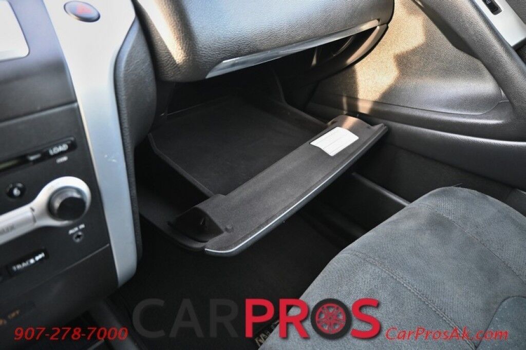 2009 Nissan Murano S - All Wheel Drive - Power Windows & Door Locks - Power Side Mirrors - Keyless Entry & Push To Start - 6 Speaker audio w/ AUX/CD - Dual Climate Control - Alloy Wheels Anchorage AK