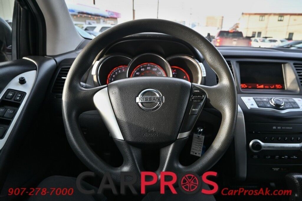 2009 Nissan Murano S - All Wheel Drive - Power Windows & Door Locks - Power Side Mirrors - Keyless Entry & Push To Start - 6 Speaker audio w/ AUX/CD - Dual Climate Control - Alloy Wheels Anchorage AK