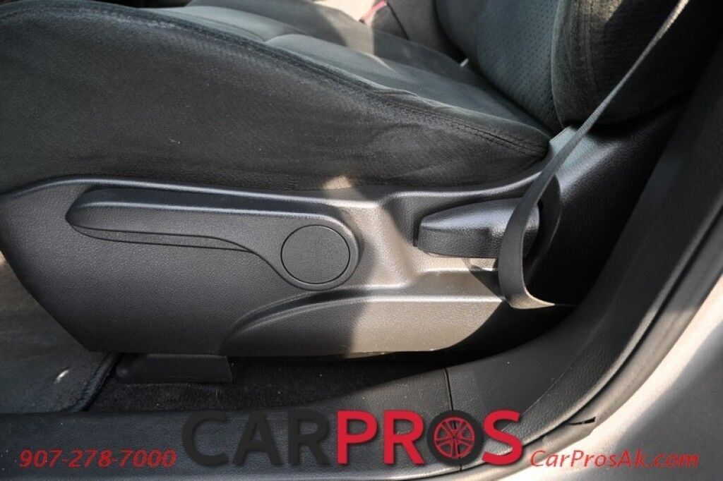 2009 Nissan Murano S - All Wheel Drive - Power Windows & Door Locks - Power Side Mirrors - Keyless Entry & Push To Start - 6 Speaker audio w/ AUX/CD - Dual Climate Control - Alloy Wheels Anchorage AK