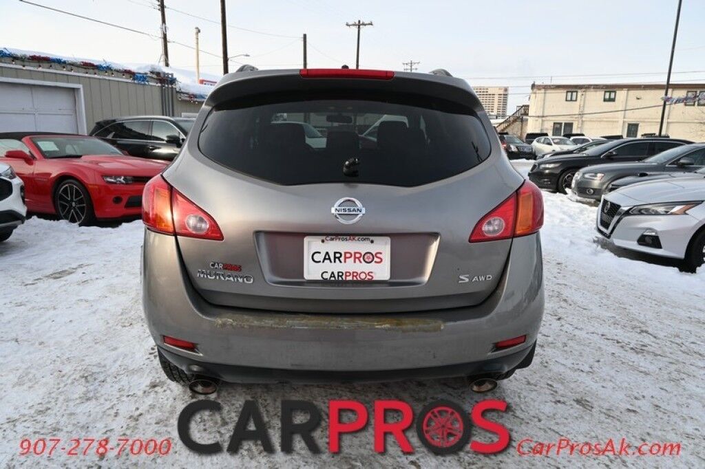 2009 Nissan Murano S - All Wheel Drive - Power Windows & Door Locks - Power Side Mirrors - Keyless Entry & Push To Start - 6 Speaker audio w/ AUX/CD - Dual Climate Control - Alloy Wheels Anchorage AK