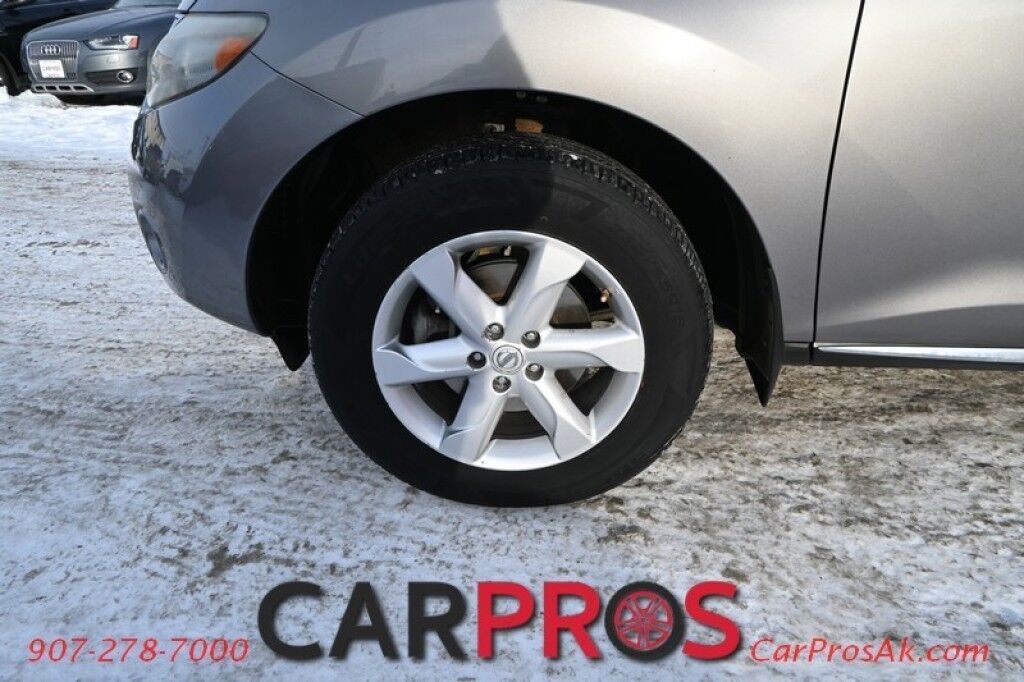 2009 Nissan Murano S - All Wheel Drive - Power Windows & Door Locks - Power Side Mirrors - Keyless Entry & Push To Start - 6 Speaker audio w/ AUX/CD - Dual Climate Control - Alloy Wheels Anchorage AK