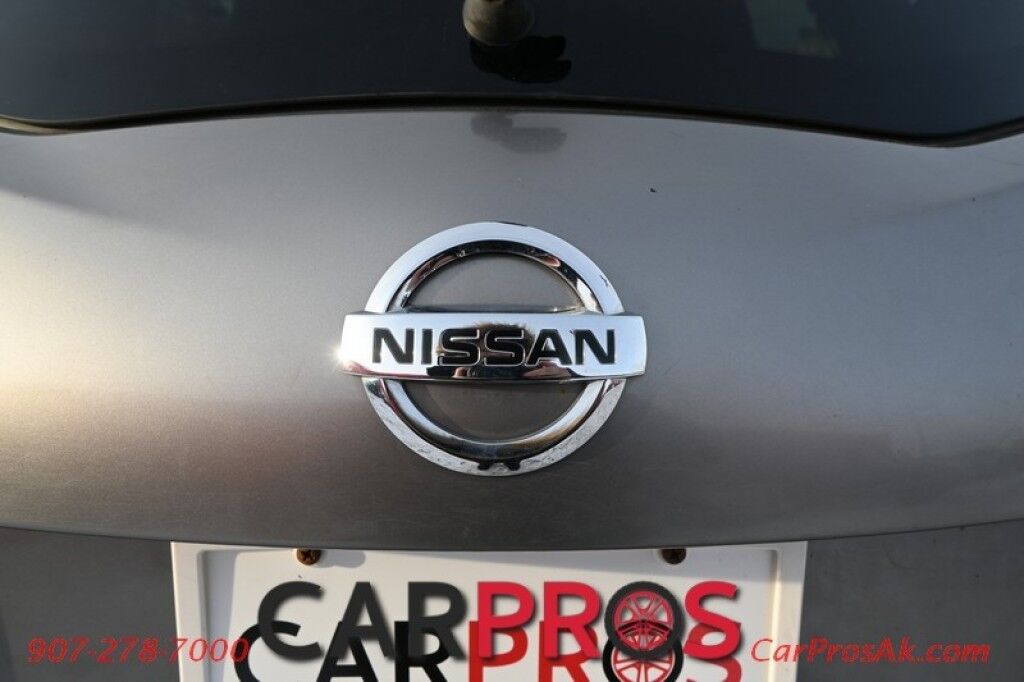 2009 Nissan Murano S - All Wheel Drive - Power Windows & Door Locks - Power Side Mirrors - Keyless Entry & Push To Start - 6 Speaker audio w/ AUX/CD - Dual Climate Control - Alloy Wheels Anchorage AK