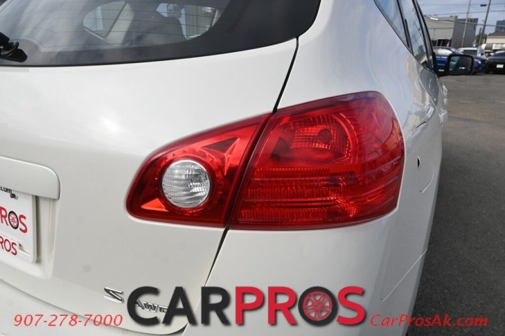 2009 Nissan Rogue S - 2.5L - Automatic - All Wheel Drive - Keyless Entry - Power WIndows & Door Locks - Cruise Control - Air Conditioner Anchorage AK