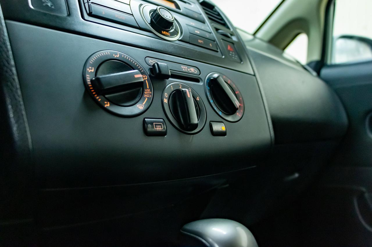 2009 Nissan Versa 1.8 S Hatchback Red Deer AB